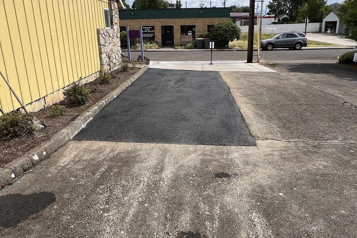 Riverside Plaza Parking Lot